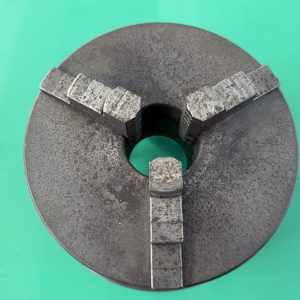 Autocentrante per tornio CMT Ursus, passaggio barra 55 mm